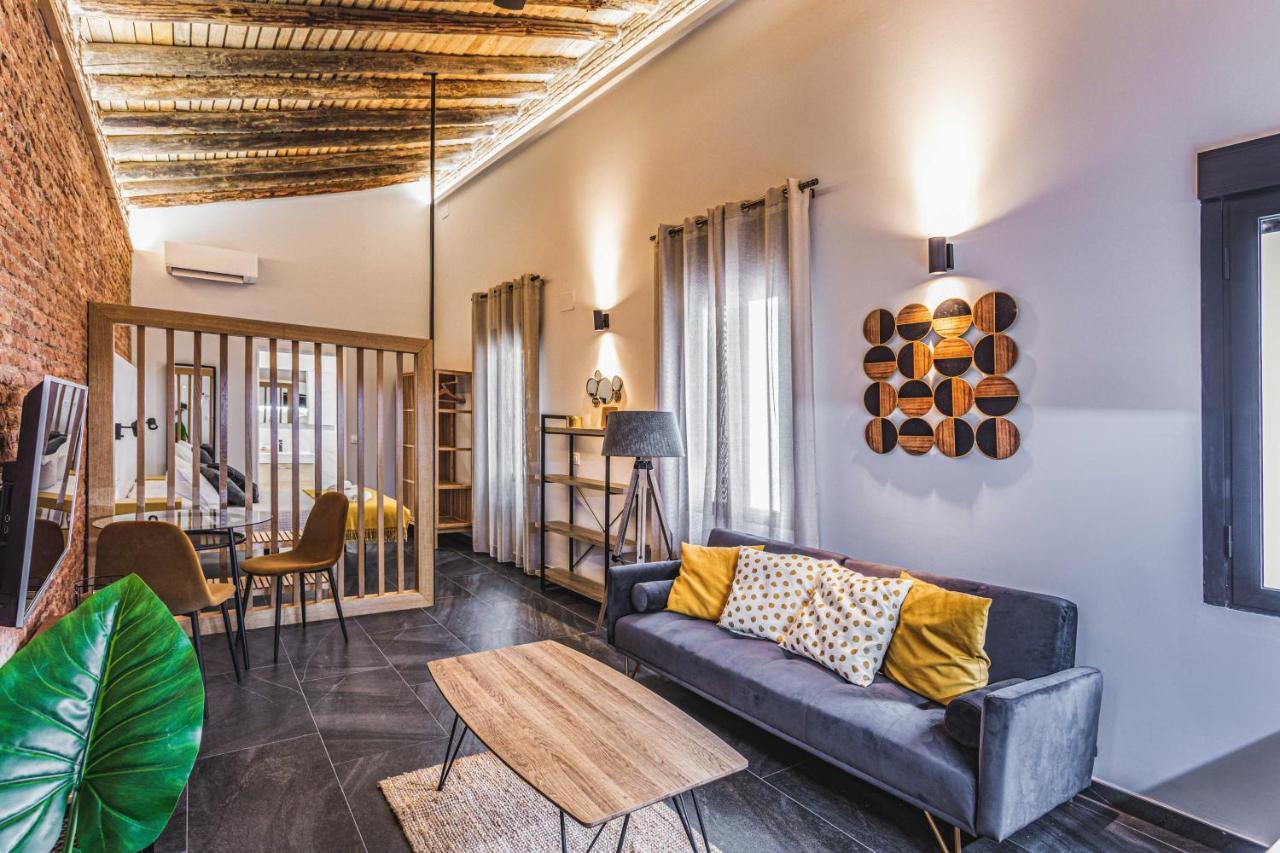 Apartamentos Caceres Central Suites Exteriör bild