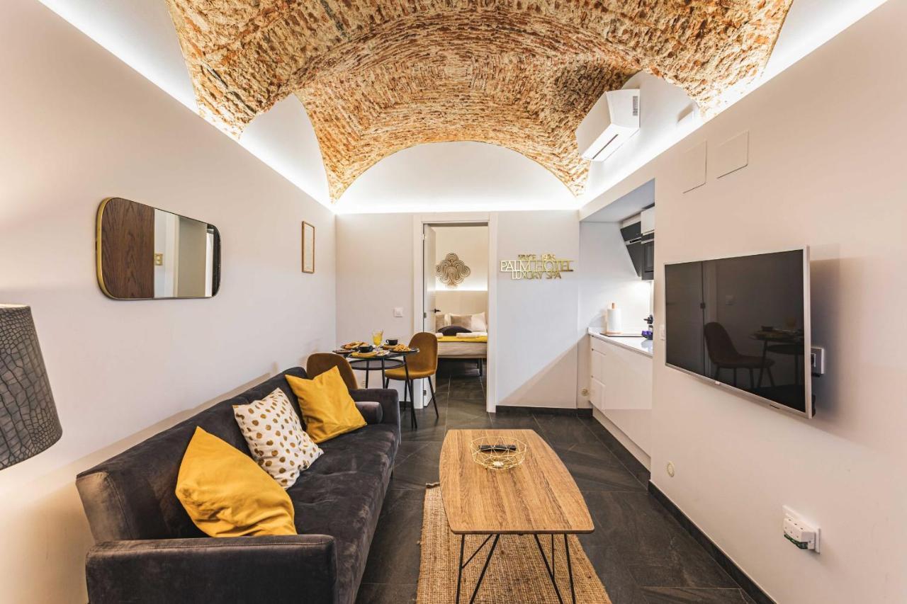Apartamentos Caceres Central Suites Exteriör bild