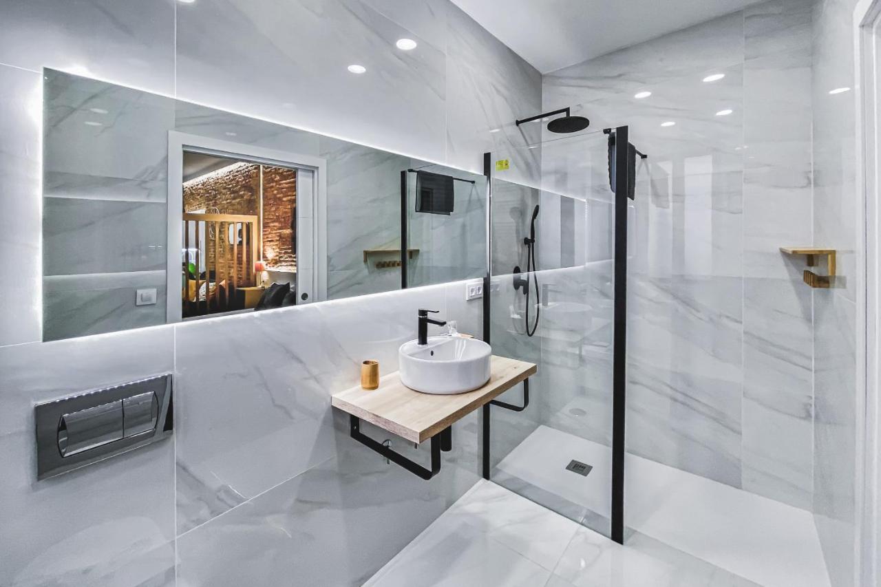 Apartamentos Caceres Central Suites Exteriör bild