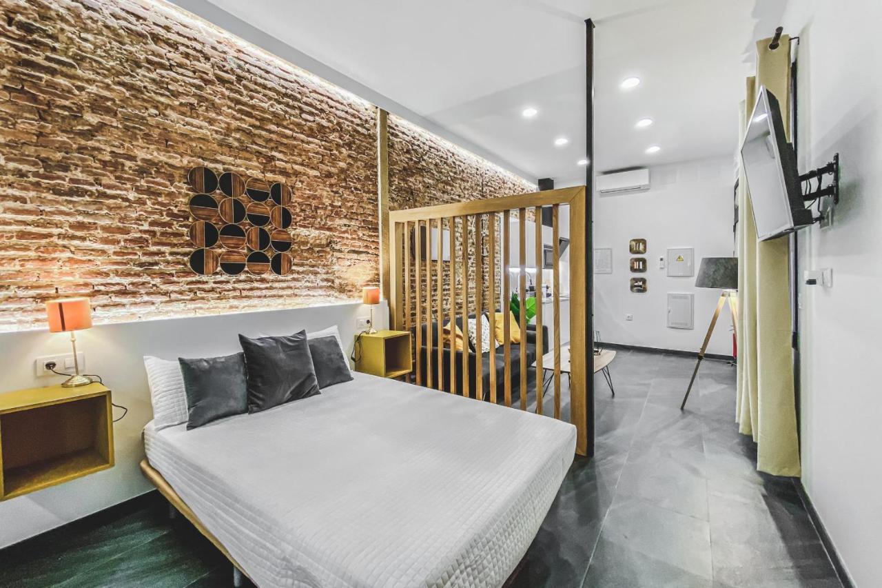 Apartamentos Caceres Central Suites Exteriör bild