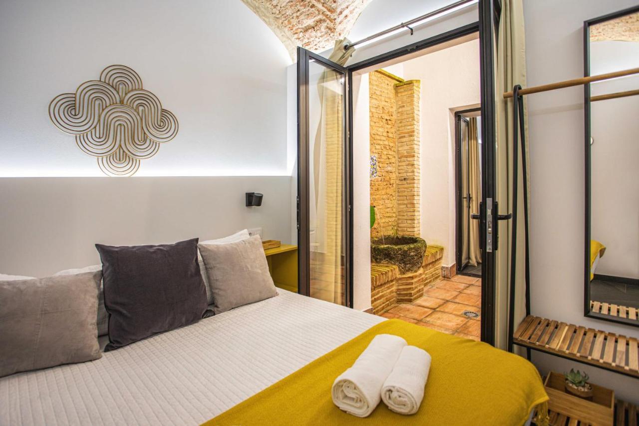 Apartamentos Caceres Central Suites Exteriör bild